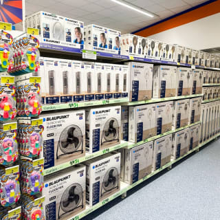 894-bmstores-erdington-store-opening-18