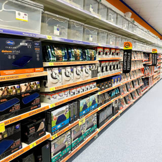 894-bmstores-erdington-store-opening-22