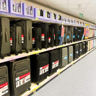 894-bmstores-erdington-store-opening-38