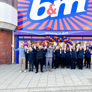 894-bmstores-erdington-store-opening-staff
