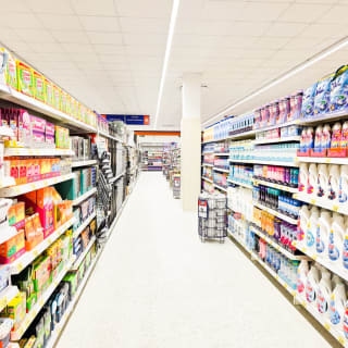 895-bmstores-queens-parade-store-opening-13