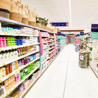 895-bmstores-queens-parade-store-opening-15