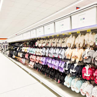 895-bmstores-queens-parade-store-opening-18