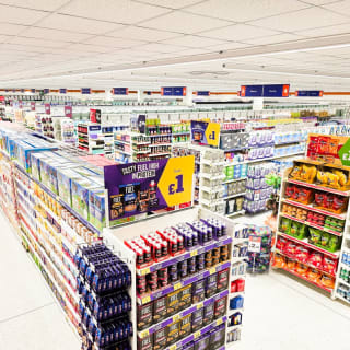 895-bmstores-queens-parade-store-opening-2