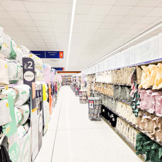 895-bmstores-queens-parade-store-opening-20