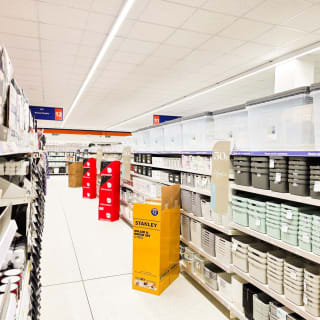 895-bmstores-queens-parade-store-opening-37