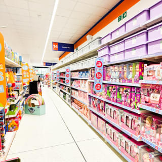 895-bmstores-queens-parade-store-opening-42