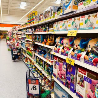 896-bmstores-galashiels-store-opening-2