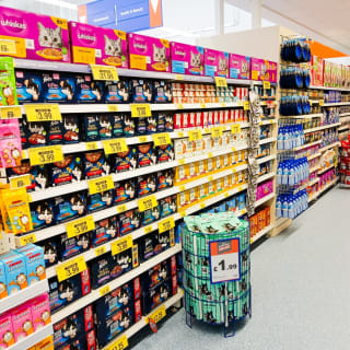 898-bmstores-bishop-auckland-store-opening-14