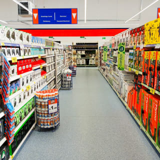 898-bmstores-bishop-auckland-store-opening-29