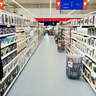 898-bmstores-bishop-auckland-store-opening-30