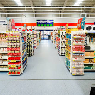 898-bmstores-bishop-auckland-store-opening-40