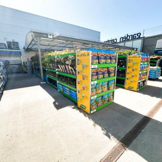 898-bmstores-bishop-auckland-store-opening-84