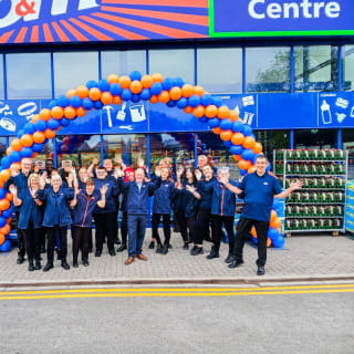 898-bmstores-bishop-auckland-store-opening-92