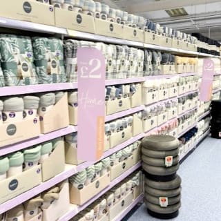 904-bmstores-tweedbank-store-opening-43