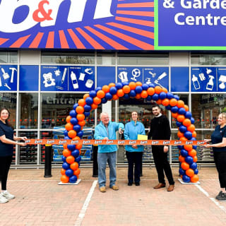 905-bmstores-arleston-store-opening-43
