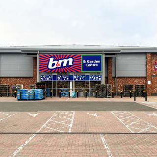 905-bmstores-arleston-store-opening-57