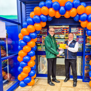 906-bmstores-picton-court-store-opening-78