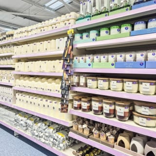 906-bmstores-picton-court-store-opening-96