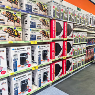 906-bmstores-picton-court-store-opening-98