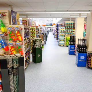 907-bmstores-horsted-store-opening-17