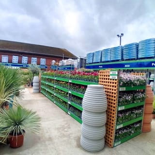 907-bmstores-horsted-store-opening-6