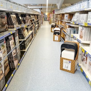 907-bmstores-horsted-store-opening-60