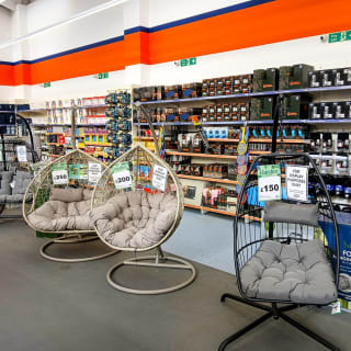 907-bmstores-horsted-store-opening-69