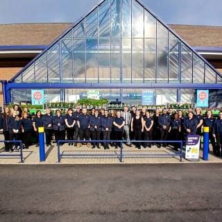 907-bmstores-horsted-store-opening-72