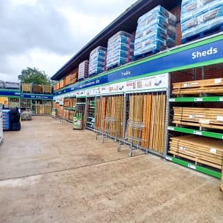 907-bmstores-horsted-store-opening-8