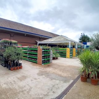 907-bmstores-horsted-store-opening-9