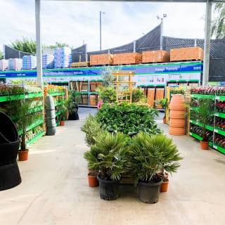 909-bmstores-portishead-store-opening