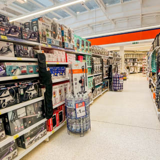 910-bmstore-carlisle-store-oepning-39