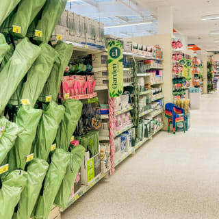 910-bmstore-carlisle-store-oepning-54