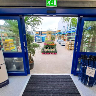 911-bmstores-antrim-store-relocation