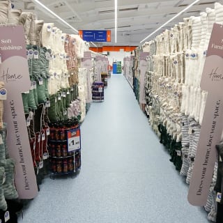 912-bmstores-madford-new-store-27