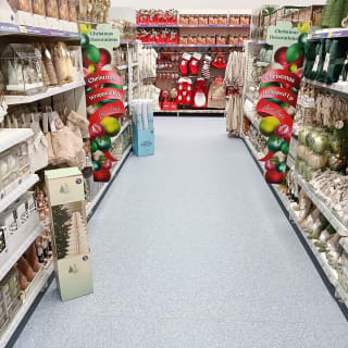 912-bmstores-madford-new-store-47