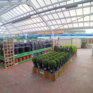 912-bmstores-madford-new-store-5