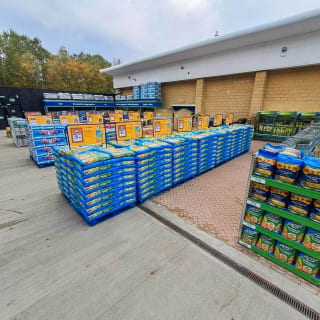 913-bmstores-palace-grounds-store-opening-12