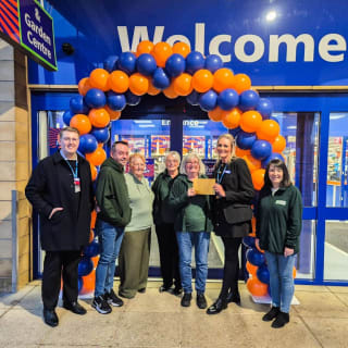 913-bmstores-palace-grounds-store-opening-14