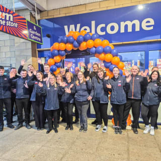 913-bmstores-palace-grounds-store-opening-17