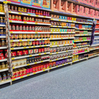 913-bmstores-palace-grounds-store-opening-25