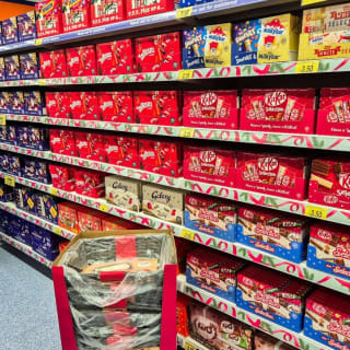 913-bmstores-palace-grounds-store-opening-40