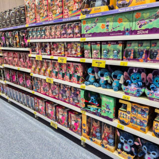 913-bmstores-palace-grounds-store-opening-43