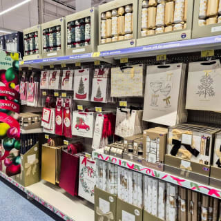 913-bmstores-palace-grounds-store-opening-54