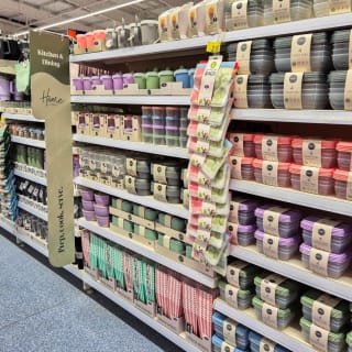 913-bmstores-palace-grounds-store-opening-65