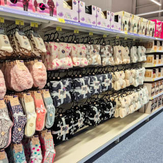 913-bmstores-palace-grounds-store-opening-80