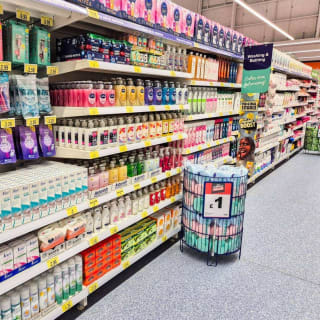 913-bmstores-palace-grounds-store-opening-86