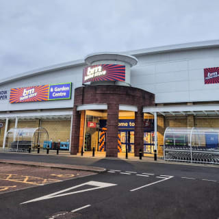 913-bmstores-palace-grounds-store-opening-91