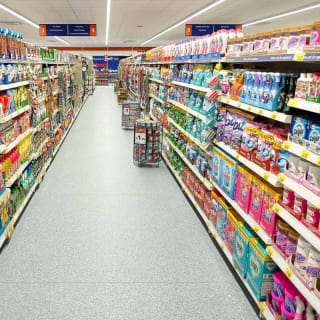 915-bmstores-stourport-new-store-10